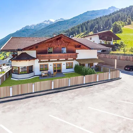 Apartman In Neustift Near Lift, Cleaning Included Neustift im Stubaital